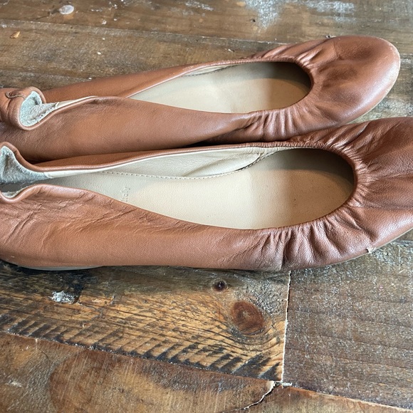 Tan Jcrew ballet flats - size 8 - Picture 4 of 6